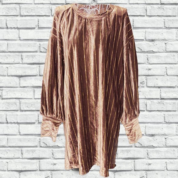 Velvet glitter stripped dress 😍 - Picture 1 of 10